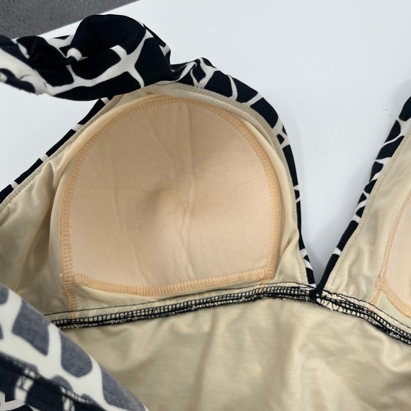 Miracle Suit Black White Animal Print One Piece Swim - Picture 5 of 10